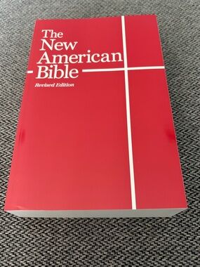 The New American Bible Revised Edition Paperback Book (Catholic Bible)